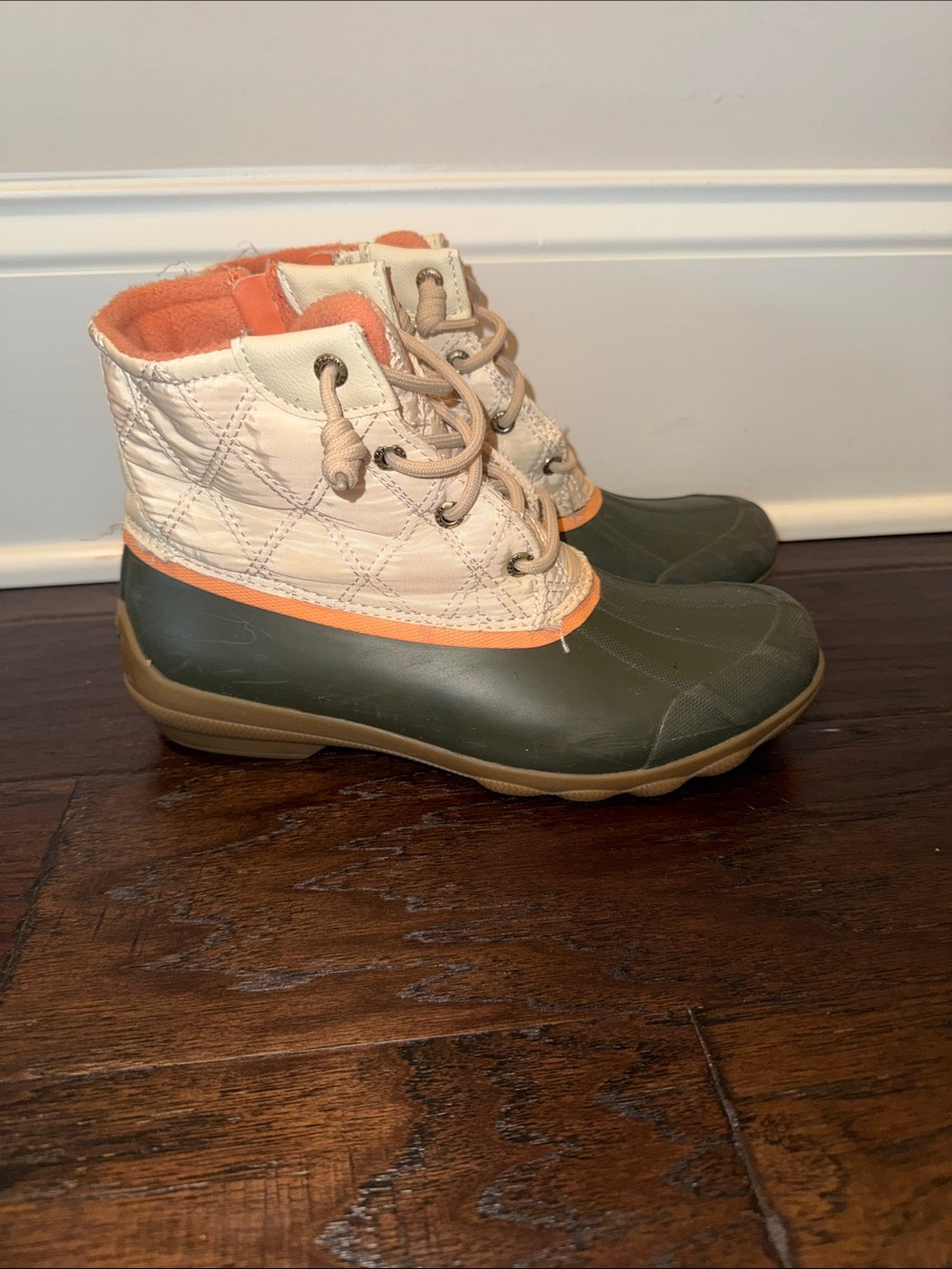 Sperry Women’s Waterproof Duck Boots in Olive, Cream & Orange Accent Size 8